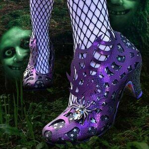 Irregular Choice Halloween Shoes On the Web - spider web shoes. Size 38